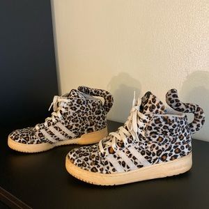 Jeremy Scott x Adidas Leopard “Sandstorm”